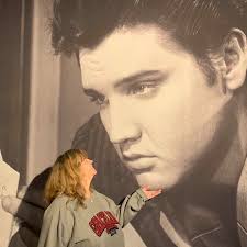 What are the best places to get a pork tenderloin sandwich in Missouri?