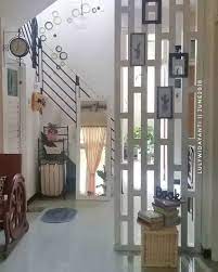 Contoh desain pagar rumah minimalis berbahan besi hollow, kayu minimalis, tembok batu apa itu pagar minimalis. Model Partisi Minimalis Cantik Ruangan Rumah Desain