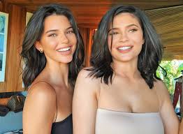 Photogallery of kendall jenner updates weekly. Kendall Jenner Will Aussehen Wie Kylie Jenner Starzip