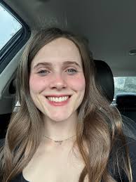 Cosmetology apprentice seeking opportunity in Bastrop area