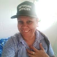 Leanne Barton's Instagram, Twitter & Facebook