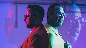 Otthon nálunk ebből mindig probléma van. Majka Curtis Nika A Csucson Tul Official Music Video Youtube