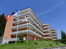 Tout ce qu'il faut savoir sur ce phénomène de la méga super lune, qui devrait être particulièrement époustouflant ce lundi 14 novembre 2016. Appartement Promenade Utoring Arosa Ch7050 100 37 Interhome