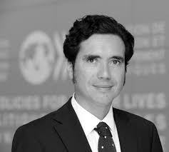 Ignacio Briones: "No hay peor caldo de cultivo para erosionar el modelo  capitalista que la sensación de ilegitimidad presente"