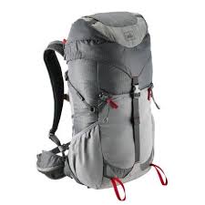 rei stoke 29 pack great daypack not too big not too small hipbelt pockets are nice and big built in whistle is key sac a dos sac equipement tactique