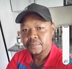 My 🧁 sweet Lucky Lady ⌚ bring so patient waiting for her treat