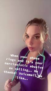 Melissa Cantwell's Instagram, Twitter & Facebook