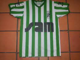 Atlético nacional es un club de fútbol de la ciudad de medellín, capital del departamento de antioquia, colombia. Atletico Nacional Retro Replicas Football Shirt 1981