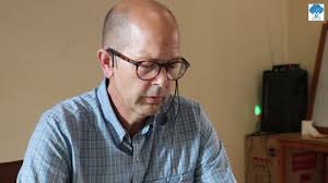 Hippie Archives in the Digital and Non-digital World