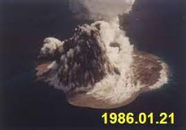 新中央航空株式会社（しんちゅうおうこうくう、new central airservice、略称：nca）は、日本のコミューター航空会社である。 東京都 調布市に所在する調布飛行場から、東京都島嶼部の伊豆諸島へ定期コミューター路線を運航する。 ç¦å¾³ ãµãã¨ã Japanese English Dictionary Japaneseclass Jp