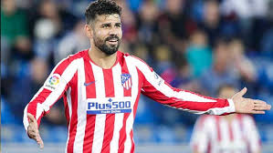 Selain itu setiap pemain dilarang menggunakan sesuatu yang membahayakan seperti jam tangan. Diego Costa Akan Disidang Atas Kasus Penggelapan Pajak Indosport