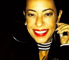 Aquela atriz (samantha) que tá revoltada com o mundo, xingando geral e botando a culpa em todos, já me atacou também. Samantha Schmutz Revela Sonho Como Cantora Ganhar Um Grammy