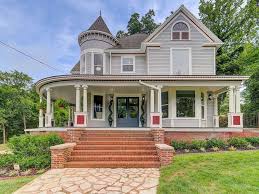 See more ideas about victorian homes, victorian, old houses. 1903 Victorian In Knoxville Tennessee Captivating Houses