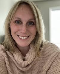 Stephanie Mcgraw's Instagram, Twitter & Facebook