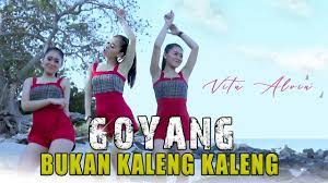 Bukan kaleng kaleng, artist : Vita Alvia Goyang Bukan Kaleng Kaleng Official Music Video Youtube