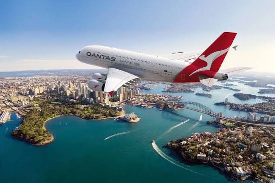 A Qantas A380 Crossed The Pacific With A Work Light Inside Its Wing