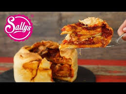 Diese Pizzatorte War Ein Wunschrezept Von Murat Hierfur Werden Vorgebackene Pizzaboden In Einer Form Geschichtet Und Gefullt Pizzatorte Rezepte Essen