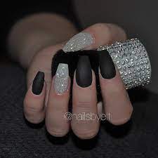 Ig Nailsbyeffi Makeup Black Nails With Glitter Black Nail Designs Silver Nails