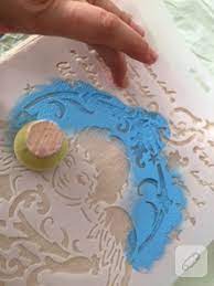 Akrilik boya diğer boyalardan farklı olarak koku yapmaz ve hemen kurur. Akrilik Ile Kumas Boyama Nasil Yapilir 10marifet Org