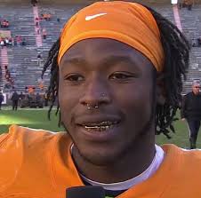 He combined this passion with a one of a kind work ethic that would help him evolve into one of the nations most coveted recruits. Login On Twitter New Orleans Saints Football Alvin Kamara Nfl Saints