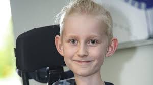 Ni år og for gammel til medicin: 'Er det, fordi jeg er handicappet, jeg  ikke er pengene værd?'