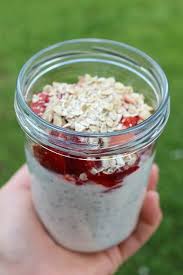Heute Gibt Es Wiedermal Ein Togo Rezept Diesmal Zeige Ich Euch Wie Ich Mir Mein Chiajoghurt Oder Besser Gesagt Chiapudding Zubere Rezepte Essen Gesundes Essen