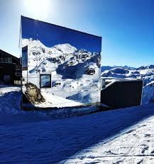 Kristallhutte Zillertal Genuss Und Erlebnis Auf Uber 2 000 Hohenmetern 1000things At