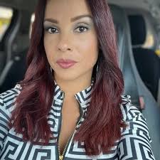 Connie Bravo (@conniebravo09) är LIVE