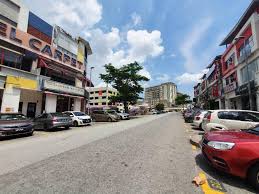 This self sustaining township is easily accessible from klang valley via the nkve. Corner Shop Lot Pusat Komersial Seksyen 7 Near Jakel For Rent Property Rentals On Carousell