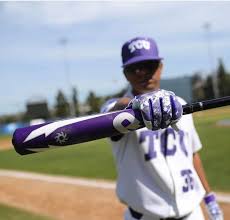 This is identical to a puckline in hockey and serves as a combo of moneyline and point spread. What Pros Wear Wpw Report 2019 Ncaa College World Series Bat Usage What Pros Wear