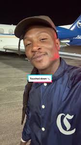 We're all BFFs over here 🥰 #friends #bracelet #chiefs #traviskelce