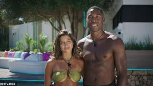 Check spelling or type a new query. Love Island 2021 Viewers Unhappy As Aaron Couples Up With Shannon And Shuns Kaz And Faye Geeky Craze