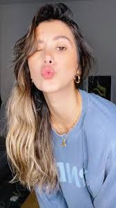 Paula Ricker's Instagram, Twitter & Facebook