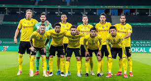 Just a pic of me hanging out with some new friends. Sancho Haaland Sancho Haaland Borussia Ist Pokalsieger 2021 Bvb De