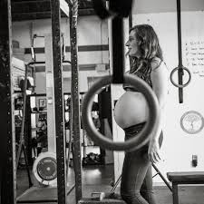 CrossFit Studio Maternity Photo Shoot