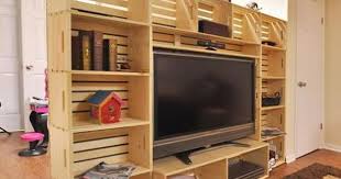 Wohnwand Aus Paletten Bauen Als Coole Idee Fuer Diy Palette Moebel Diy Palettenmobel Mobel Aus Paletten Raumteiler Ideen Diy