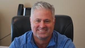 Suzanne Sabia's Instagram, Twitter & Facebook