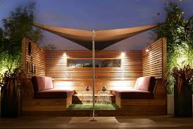 It's about time that you get yourself this you can go for small flower plants or large potted trees, these will both suit your roof deck. 30 Brilliant And Inspiring Rooftop Terrace Design Ideas