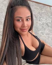 Kathy Anthony's Instagram, Twitter & Facebook