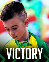 Rich Chamness (@ddroptheworldd)