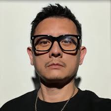 詹維峰- 詹維峰added a new photo.