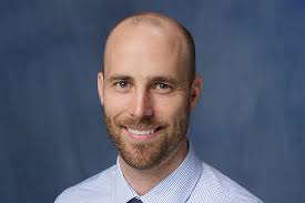 Division of General Internal Medicine honors Dr. Eric Dietrich with a  Patients First Award » Department of Pharmacy Educationand Practice »  College of Pharmacy » University of Florida