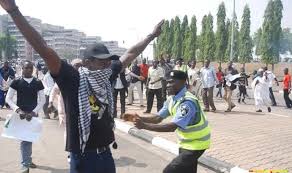 Image result for Shiite FIGHT kill police in kaduna