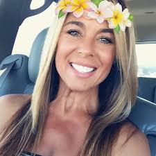 Heidi Inman (@HairbyHeidijo)