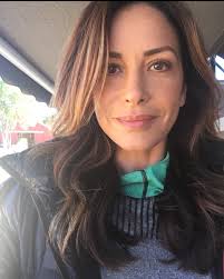 Stay home, spread ❤️ not the virus #saferathome