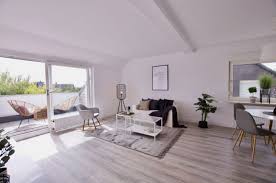 Im sommer steht ihnen eine großzügige terrasse mit platz für tisch und. 3 Zimmer Wohnung Zum Verkauf Kemnader Str 94 44797 Bochum Stiepel Mapio Net