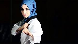 Si cantik ratna lurah berhijab mojang bandung dream co id. Kubra Dagli Hijabers Cantik Juara Dunia Taekwondo Dari Turki Lifestyle Liputan6 Com