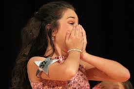 Lacie Collins's Instagram, Twitter & Facebook