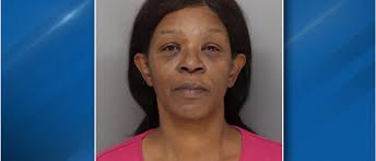 Caregiver accused of leaving patients in van while she shopped