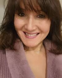 Karen Boomhower's Instagram, Twitter & Facebook